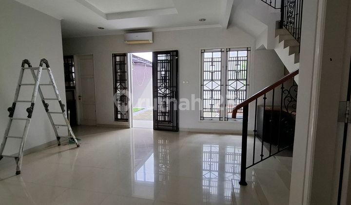 Disewa Rumah Bagus & Furnished 2