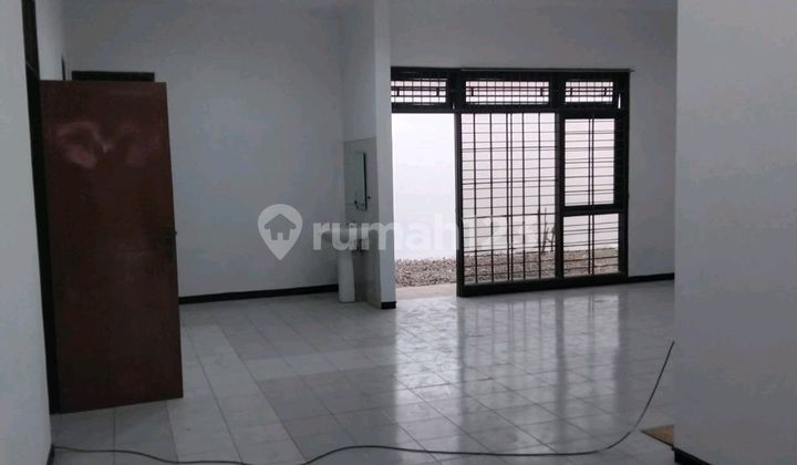 For Rent Nice and Move-In Ready House 2