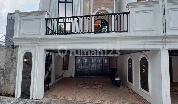 Runah Cluster di Jagakarsa Jakarta Selatan Akses Jalan Raya