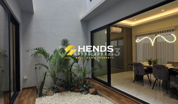 For Sale Meta Harmoni 2-Story House in Bengkong. 2