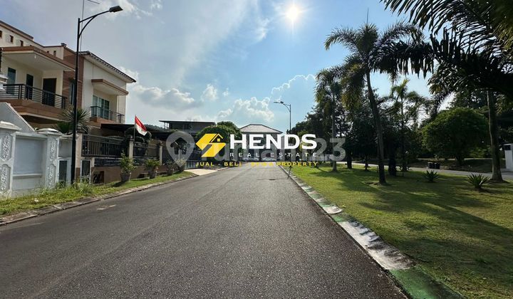 Central Boulevard 2.5-Storey House, Sukajadi Batam Center, Batam 2