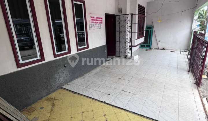 Single-story house in Tiban Indah Permai Needs Renovation, Tiban, Batam. 2