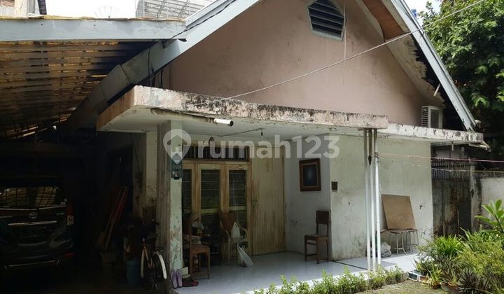 Rumah hit. tanah jln lbr cck utk kost di Mangga Besar. 20157 Rumah hit. tanah jln lbr cck utk kost di Mangga Besar. 20157