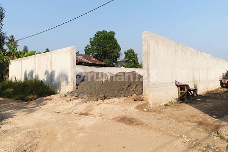 Land within DPR warehouse lot, via 40ft container in Cipondoh. 16228