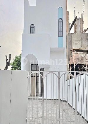 Rumah Baru Gress Disain Menarik Dlm Komplek di Joglo. 15937 2