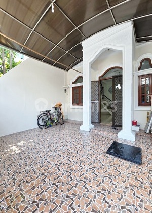 Rumah Bbs Banjir Lingk. Tenang. Hrg Bersaing Ada Bonus di Cengkareng. 16218