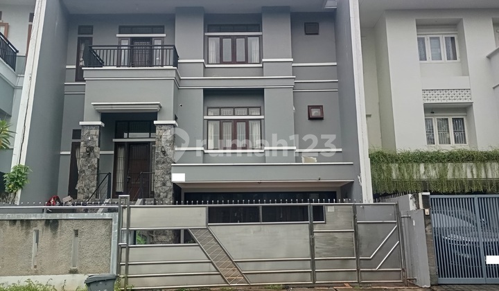 Dijual Rumah Modern Minimalis 2 Lantai di Gading Residence. Bebas Banjir. One Gate System