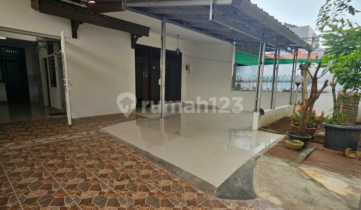 Turun Harga Rumah di Kayu Putih 2 Lantai. Unfurnished, Siap Huni, Row Jalan Depan Lebar 2 Mobil. Turun Harga Rumah di Kayu Putih 2 Lantai. Unfurnished, Siap Huni, Row Jalan Depan Lebar 2 Mobil.