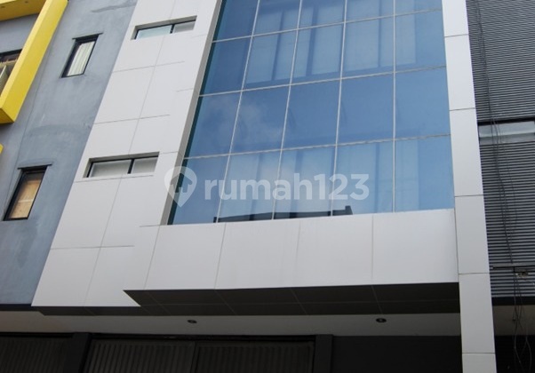 Dijual Ruko (Sebagai Kantor dan Gudang), One Gate System. Harga Murah!! Dijual Ruko (Sebagai Kantor dan Gudang), One Gate System. Harga Murah!!