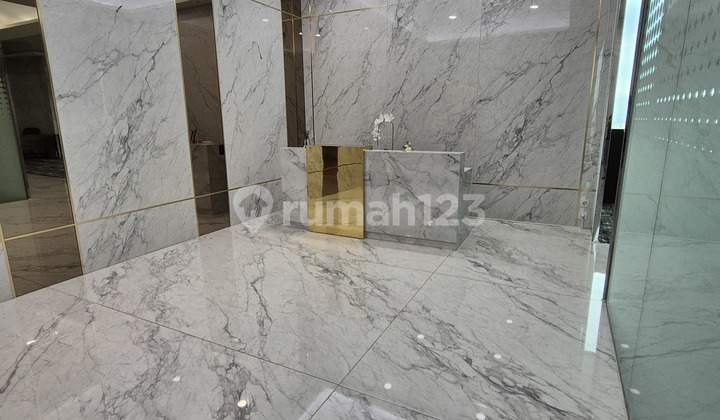 Office Space di Lippo Holland Village, Cempaka Putih, Jakpus