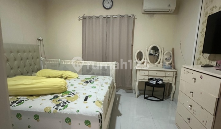 Sell Fast!! Worth Buying. 2-Story House in Gading Residence. Elite and Favorite Housing Complex in Kelapa Gading. Flood-Free 2