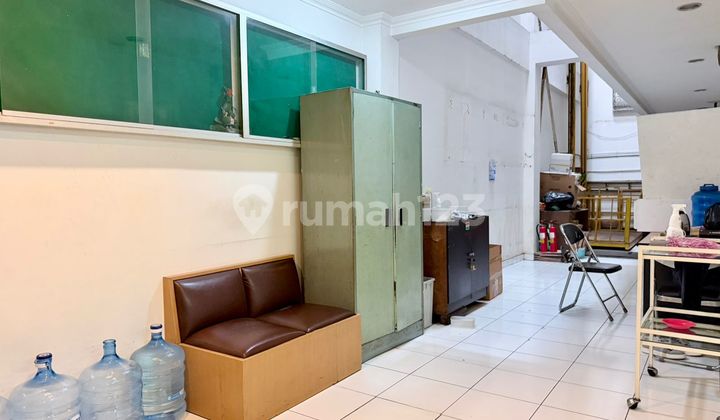 Dijual Cepat, Murahh Dibawah NJOP!!! Ruko Gandeng 5 Unit di Boulevard Timur. Sudah SHM Dijual Cepat, Murahh Dibawah NJOP!!! Ruko Gandeng 5 Unit di Boulevard Timur. Sudah SHM