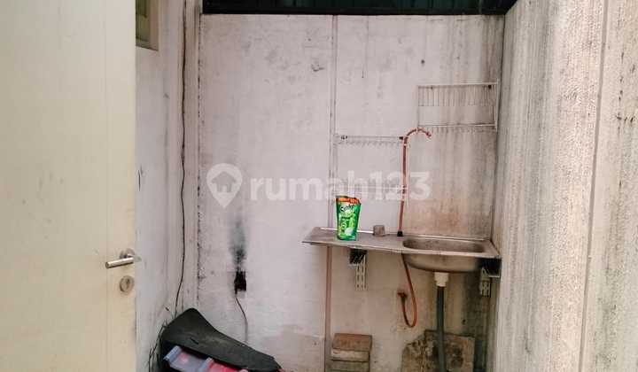 For Rent Strategic 3-Story Shop House - Dirjen Perkebunan Shop House, Palem Semi 2