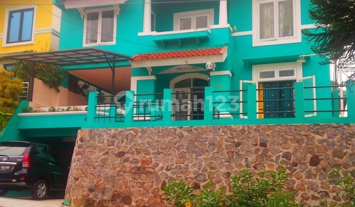 Exclusive Villa in Bukit Cipendawa, Pacet – Puncak, Cianjur