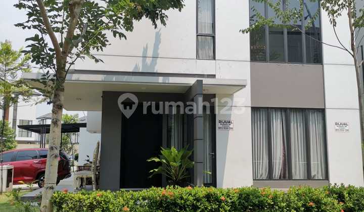 For Rent 3-Story House in JGC Cakung East Jakarta, Flood-Free and Very Strategic Location 2