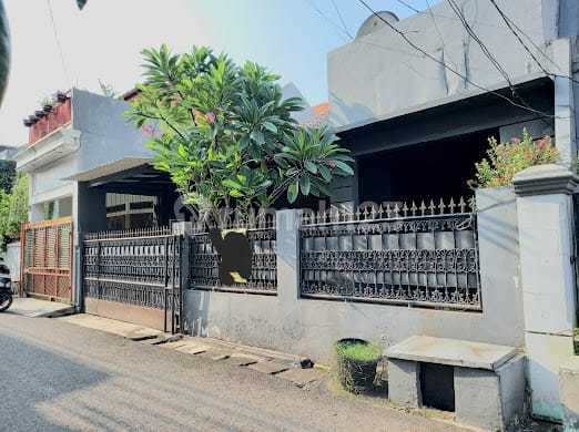 Rumah Seconderi Luas Dan Kokoh.jarang Ada Di Pondok Baabu Duren Saawit Jk Tim.