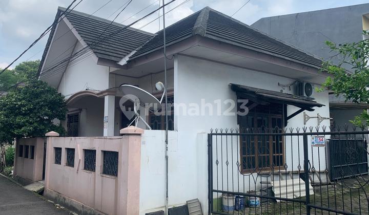 Rumaha Siap Huni 1 Lantai Lingkungan Aman Sdan Nyaman.ceger Cipaying Jakarta Timur