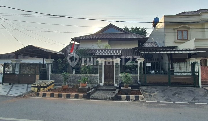 Rumah Mewah Siap Huni Dalam Komplek Di Jalan Utama.lingukung Aaman Dan Nyaman Pndok Kelapa Jak Tim