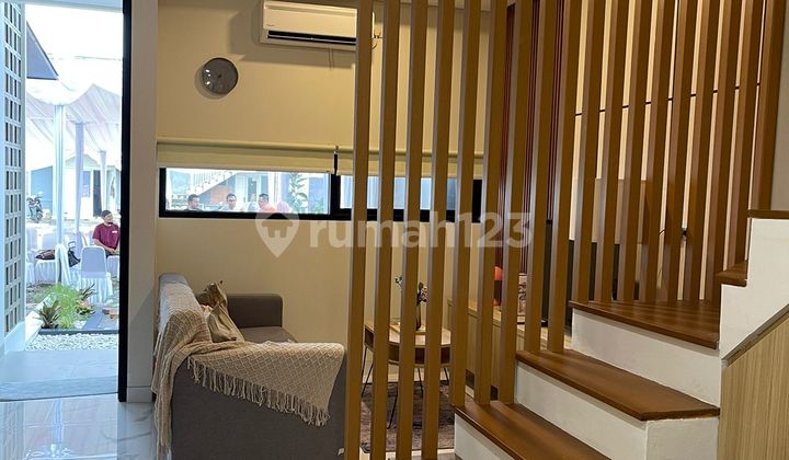 Town House Mewah Spec Premium Di Jatiwaringin Lokasi Startegis Di Kota Bekasi.( Gransi 5 Tahun ) 2