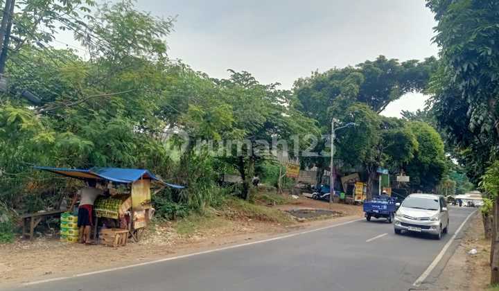 Productive land by the main road. Suitable for building warehouses, restaurants, supermarkets, showrooms, shophouses, or office plots in Pondok Bambu, Duren Sawit.