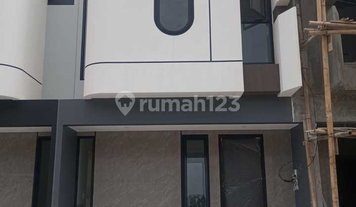 Ready-to-Occupy House Only 5 Units in Cibubur, Ciracas Sub-district, East Jakarta 2