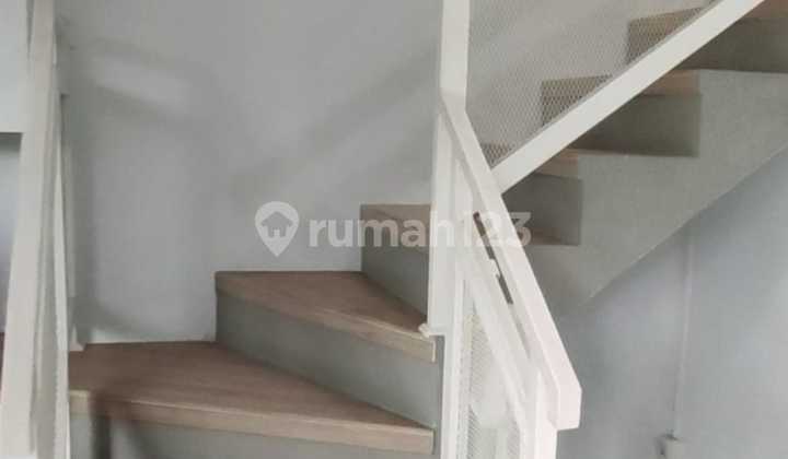 Rumah Minimalis 3 Lantai Dalam Cluster Exclusif Berkonsep Eco Living.di Lebak Bulus Jakarta Selatan 2