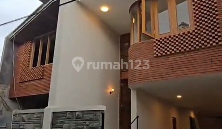 Rumah Moderen Natural Tropis Deket Al Azhar Dan Lrt Rawamangun Jakarta Timur 2