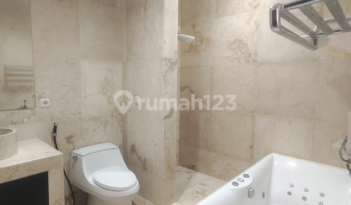 Luxury House in Cluster with Swimming Pool and ******** Facilities, Ciganjur, Jagakarsa, South Jakarta 2