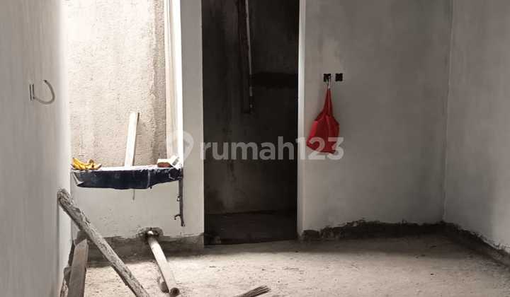 Beautiful House Only 2 Units Rarely Available. On Progress Land Plot Al Pondok Bambu Duren Sawit East Jakarta. 2