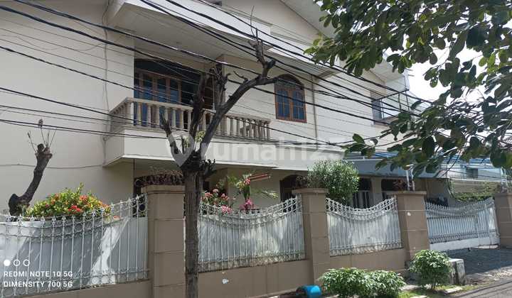 Sell Fast Luxury House in a Complex on Main Street Pulo Asem Rawamangun East Jakarta 2