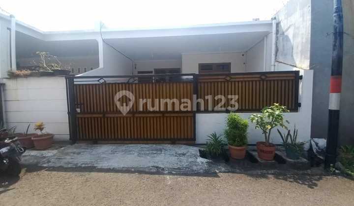 Jual (bu )rumah Siap Huni Dlam Komplek Aman Nyaman Dan Strategis Ptb Duren Sawit
