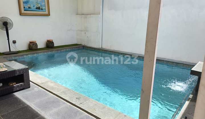 Jual Cepat Rumah Cantik Dan Murah Ada Kolem Renangnya Dalam Cluster Dekat Rumah Sakit Mery.cileungsi Bogor