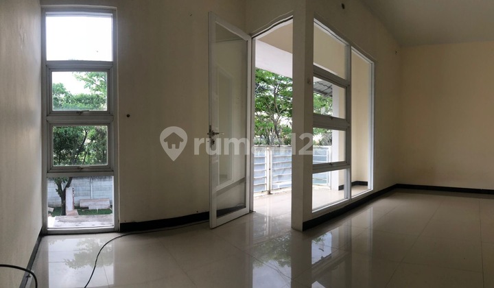 Minimalist Rental House in TKI V Taman Kopo Indah Sommerville