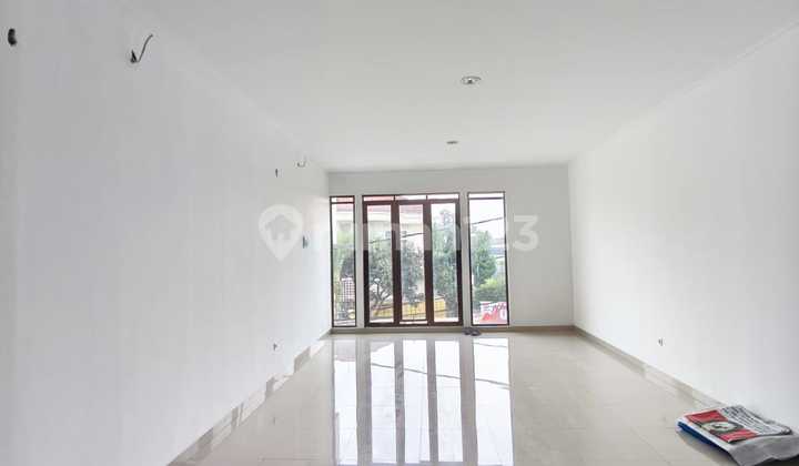 New 3-Story Shophouse in Gunung Batu, Pasteur, Bandung