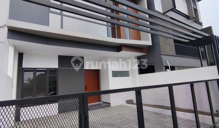 Rumah Baru Minimalis Setra Duta Grande Bandung Rumah Baru Minimalis Setra Duta Grande Bandung