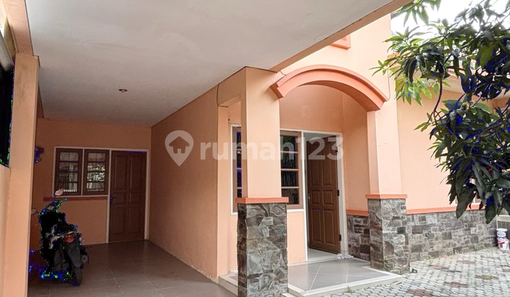 House for Rent in Kemang Pratama, Semi-Furnished with 2 Bedrooms + 1 House for Rent in Kemang Pratama, Semi-Furnished with 2 Bedrooms + 1
