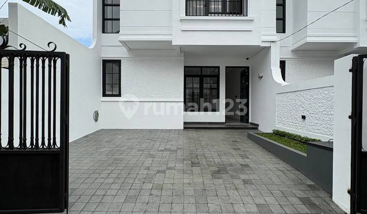 Dijual Rumah Baru Desain Minimalis di Komplek Duren Sawit