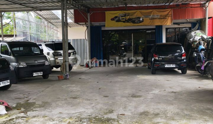 Disewakan Ruko 300M di Moh Toha Pasar Baru Karawaci Tangerang Dekat Panarub Disewakan Ruko 300M di Moh Toha Pasar Baru Karawaci Tangerang Dekat Panarub