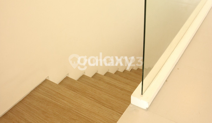 For Sale Graha Green Garden House opposite Dian Istana 2