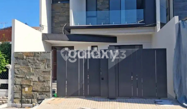 baru gress istimewa rumah bangunan mewah manyar lokasi strategis baru gress istimewa rumah bangunan mewah manyar lokasi strategis