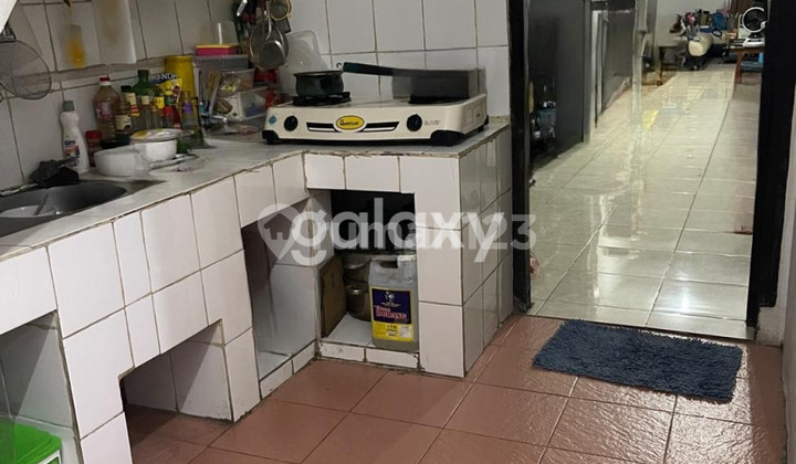 Ready-to-Live House in North Surabaya, Simokerto 2