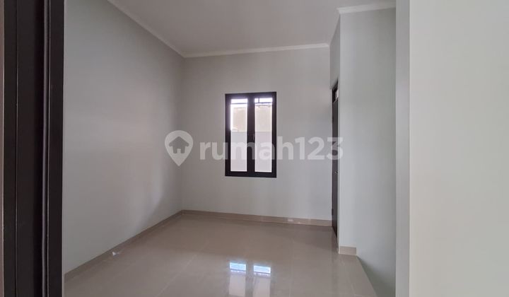 Nice 2-story House Margahayu Raya 2