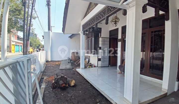 Rumah Unfurnished Taman Kopo Indah 1 