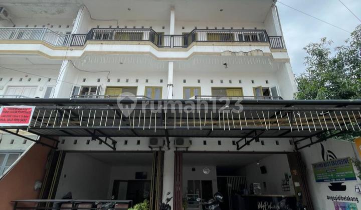 Multi-Purpose Boarding House for Sale on Jl. Wijaya Kusuma - Makassar