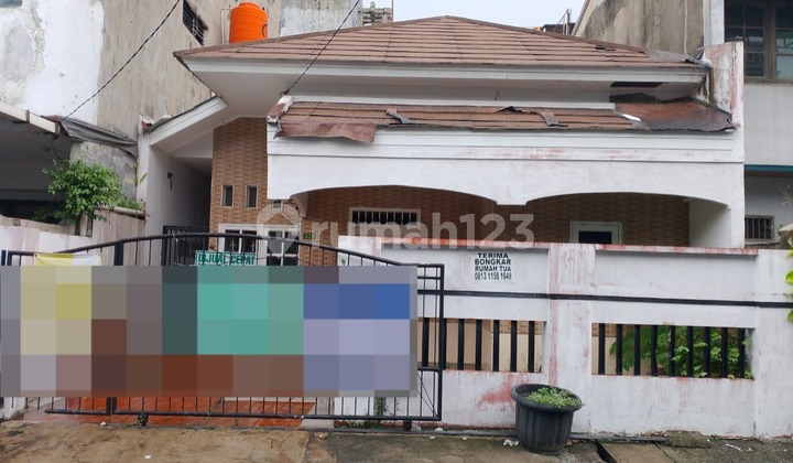 For Sale House in North Tomang, West Jakarta 2