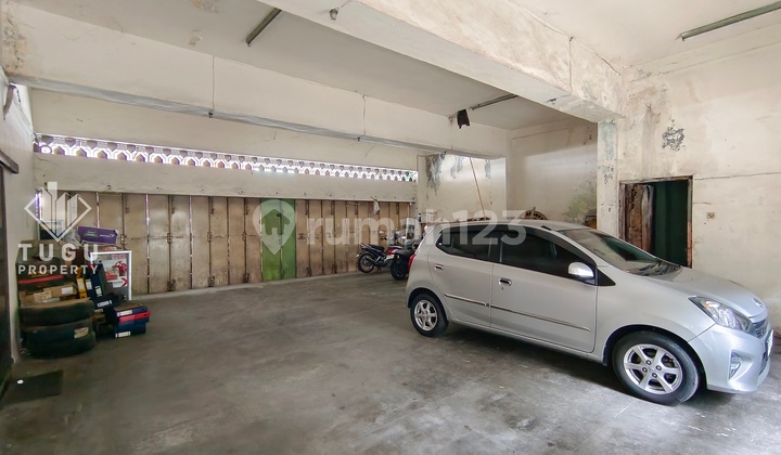 Ruko Dijual Jogja Wirobrajan, belakang ruko lahan luas total 1716 meter, , dekat Stasiun Tugu, Kampus Janabadra, Sekolah Negeri SMAN 1, SMPN 7, SMPN 11, dekat RS Ludira Husada , RS AMC, RSGM, Pasar Serangan