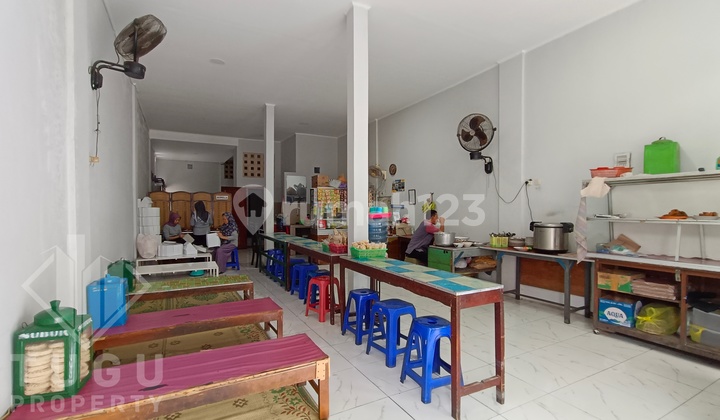 Ruang Usaha Kuliner + Kost 13 Kamar  Dijual Jogja Sapen Timoho, dekat Kampus UIN, Ambarukmo Plaza, Lippo Mall, RS Siloam, Sekolah de Britto, RS Happy Land, Balkot Timoho