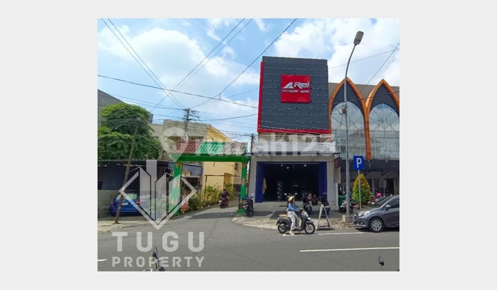 Ruang Usaha 3 Lantai Dijual Jogja, dekat Galeria Mall, RS Bethesda, RS Panti Rapih, RS DKT, Kampus UGM, UNY, UKDW, dekat GKJ Gondokusuman, SMA Bopkri 1 Bosa, Gudeg Sagan Ruang Usaha 3 Lantai Dijual Jogja, dekat Galeria Mall, RS Bethesda, RS Panti Rapih, RS DKT, Kampus UGM, UNY, UKDW, dekat GKJ Gondokusuman, SMA Bopkri 1 Bosa, Gudeg Sagan