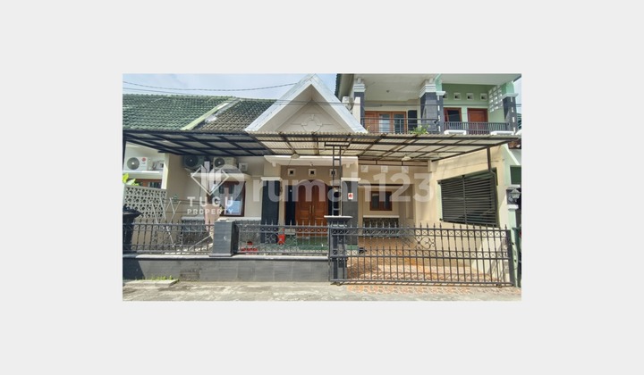 Rumah Kost/ Homestay Full Furnish 7 Kamar Tidur Dijual Jogja Area Jalan Godean, Dekat Sekolah Tinggi Pertanahan Stpn, Mirota Manna Kampus, Sekolah Mutiara Persada, Tugu Jogja, Sman 2 Bener, Asmi Santa Maria Rumah Kost/ Homestay Full Furnish 7 Kamar Tidur Dijual Jogja Area Jalan Godean, Dekat Sekolah Tinggi Pertanahan Stpn, Mirota Manna Kampus, Sekolah Mutiara Persada, Tugu Jogja, Sman 2 Bener, Asmi Santa Maria