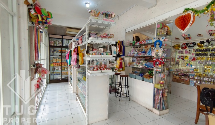 Commercial Space for Rent on Magelang Street Jogja, near Tugu, Borobudur Plaza, SMAN 4, Jogja City Mall JCM, Aletheia Church, Kalam Kudus School, and Budi Utama School